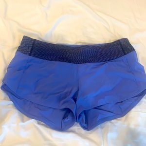 Lululemon speed short lavender size 6